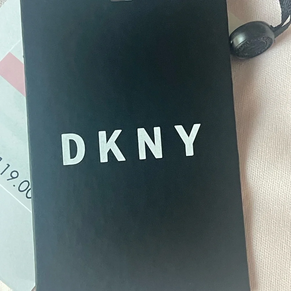 Dkny new tags